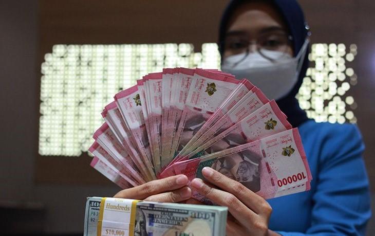 Rupiah Kecewa Tren Naik Suku Bunga AS Belum Berakhir