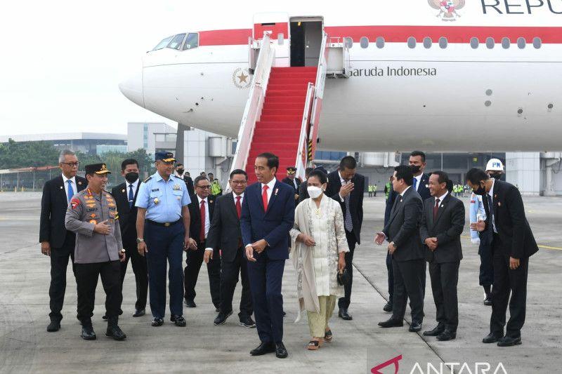 Jokowi Tiba di Tanah Air Usai Kunjungan ke Hannover Jerman