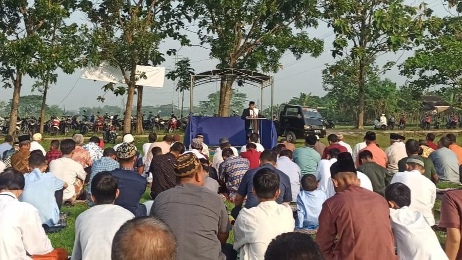 Warga Muhammadiyah Gelar Salat Idul Fitri Hari Ini, Takbir Menggema