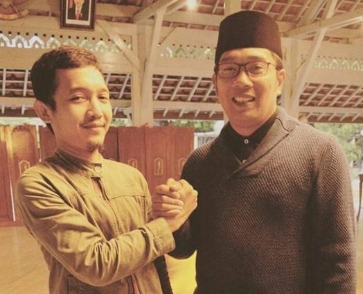 SMK Cirebon Mau Terima Guru Pengkritik Ridwan Kamil Bekerja Lagi