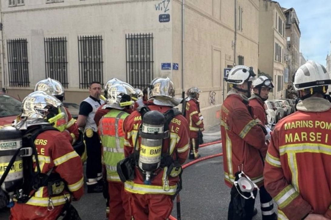 2 Mayat Ditemukan Dalam Reruntuhan Ledakan Gedung di Marseille Prancis