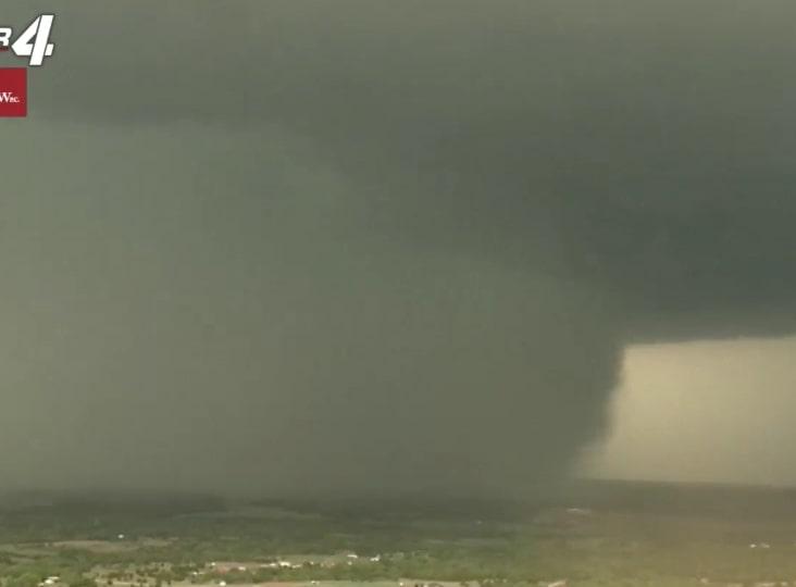 2 Orang Tewas saat Badai Tornado Hantam Wilayah Oklahoma