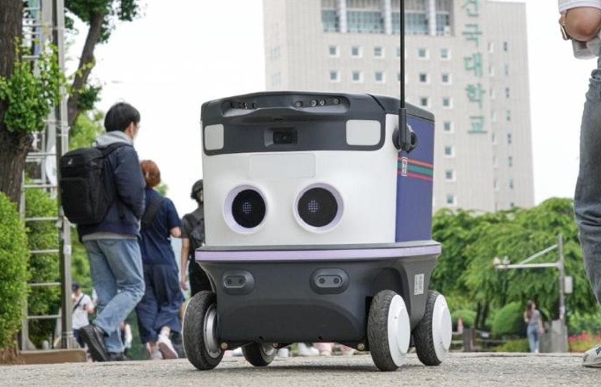 Keren! 7-Eleven Uji Coba Layanan Pengiriman Berbasis Robot di Korea Selatan