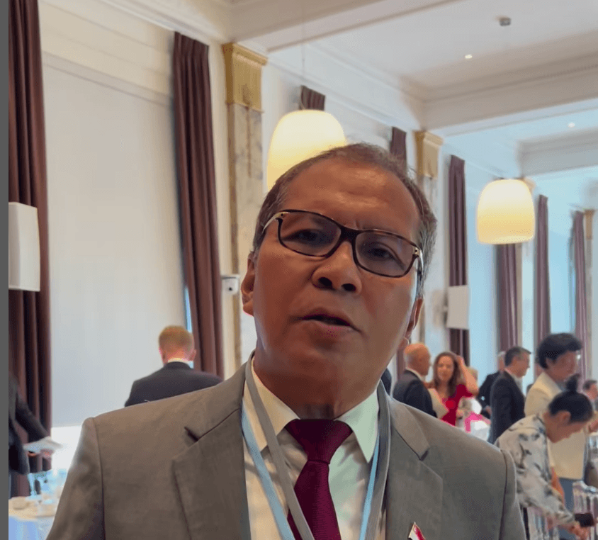Danny Pomanto beserta Istri dan Anaknya Mundur dari Partai NasDem