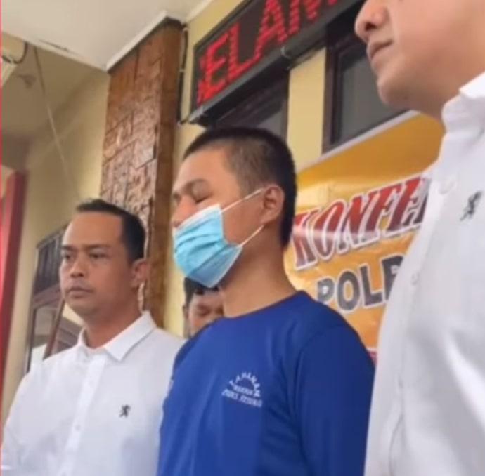 Terungkap! Ini Alasan TikToker Popo Barbie Onani dengan Manekin