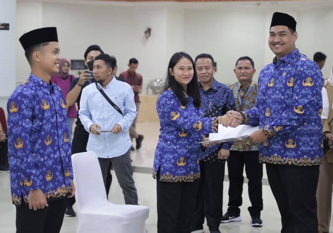 27 Atlet Resmi Dilantik Jadi PNS Kemenpora