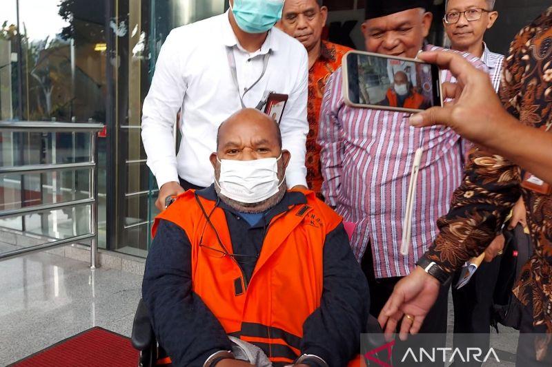 KPK Tepis Ada Perjanjian dengan Lukas Enembe Terkait Pengobatan