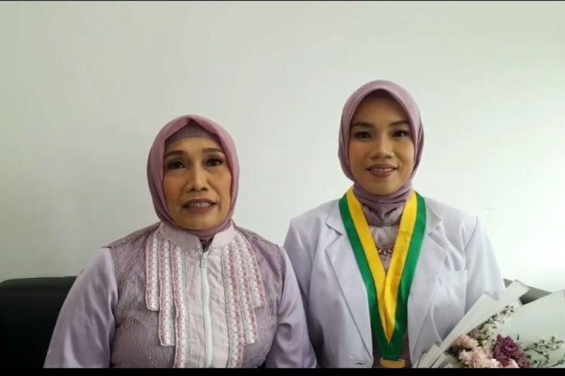 Cerita Dokter Lidia Puspita Hasri Lulus dari FK UI tanpa Biaya Ibu