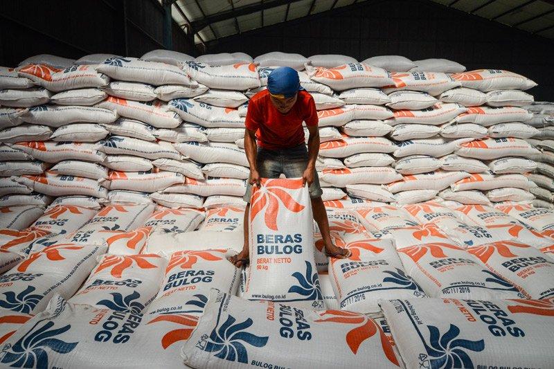 Yang Meroket Bukan Ekonomi, tapi Harga Beras