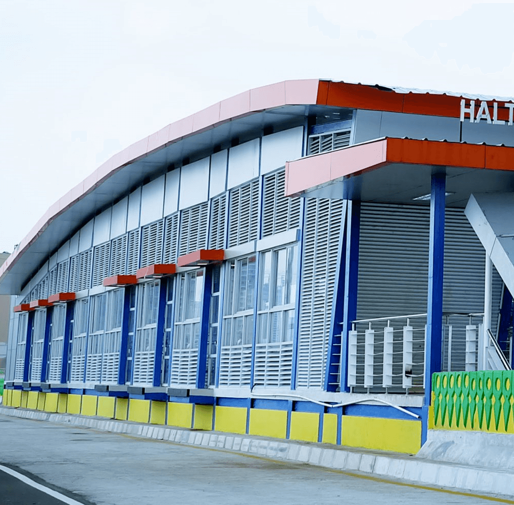 Tutup 2 Tahun, Halte TransJakarta Dukuh Atas 2 Kembali Beroperasi dengan Konsep Open Air