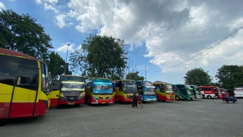 Terminal Kalideres Prediksi Puncak Arus Mudik 18-19 April 2023