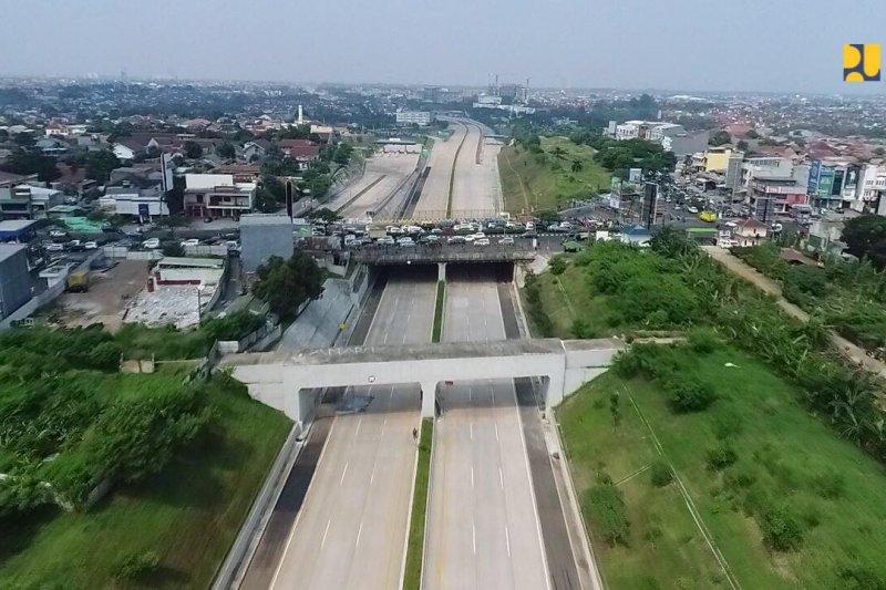 Warga Limo Desak Pengelola Proyek Tol Cijago Bayar Sisa Tanah Gusuran