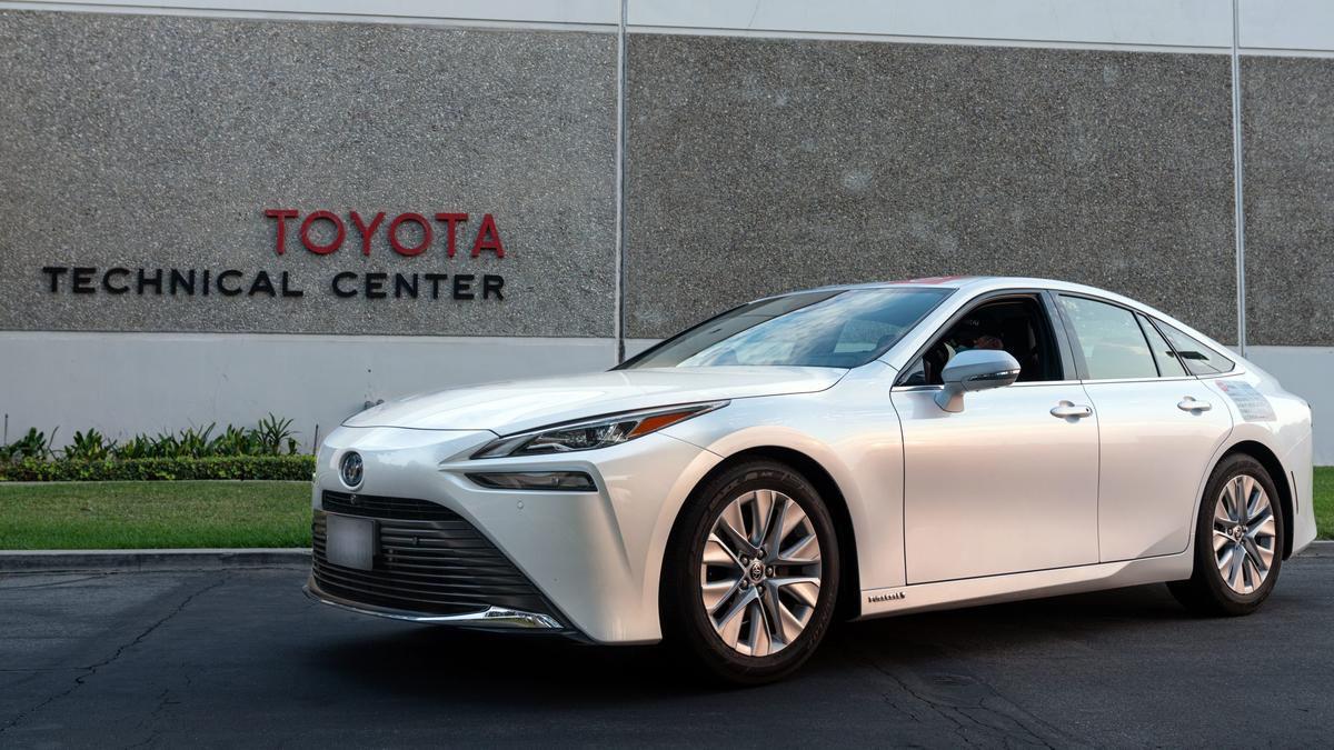 Toyota Kurang 'Nafsu' Garap Mobil Listrik, Lebih Pilih Hidrogen