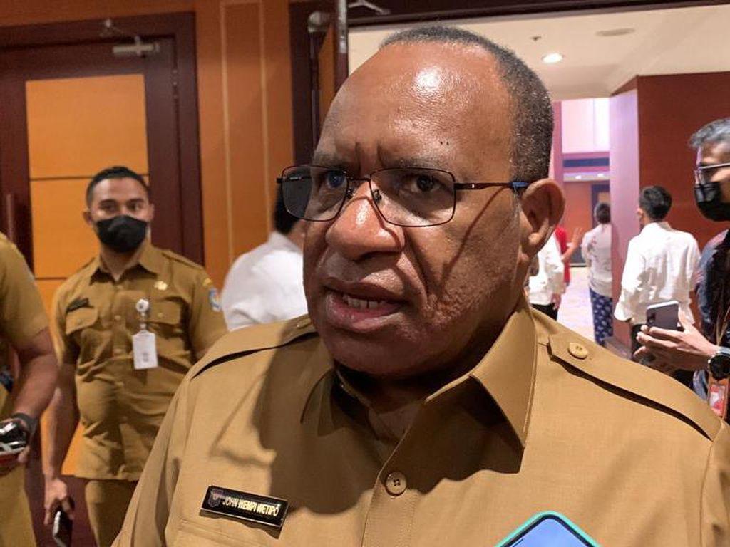 Wamendagri John Wempi Gugat RS Pondok Indah Rp23 Miliar!