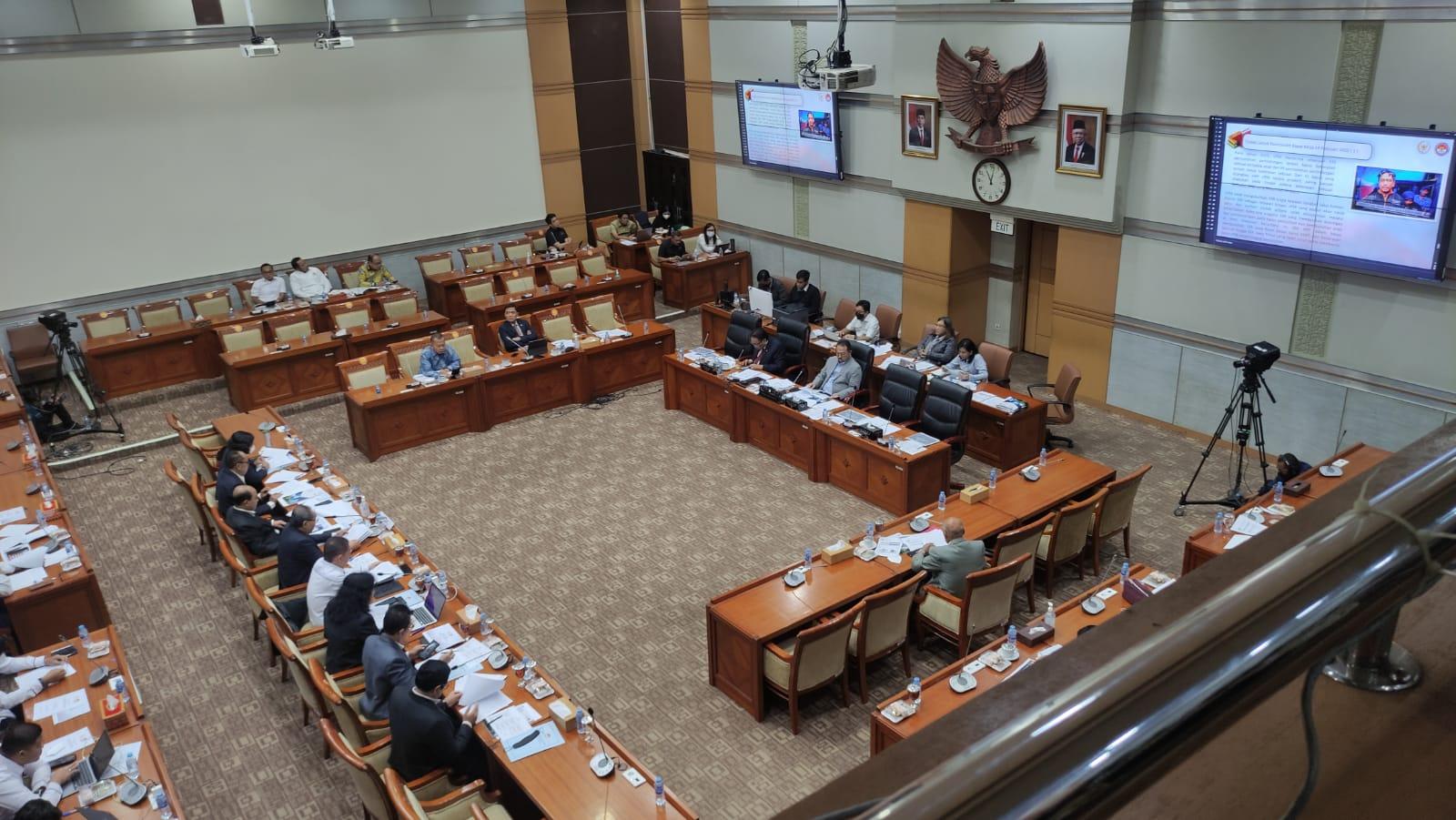 Komisi III Batalkan Rapat Bersama PPATK dan Menko Polhukam Hari Ini