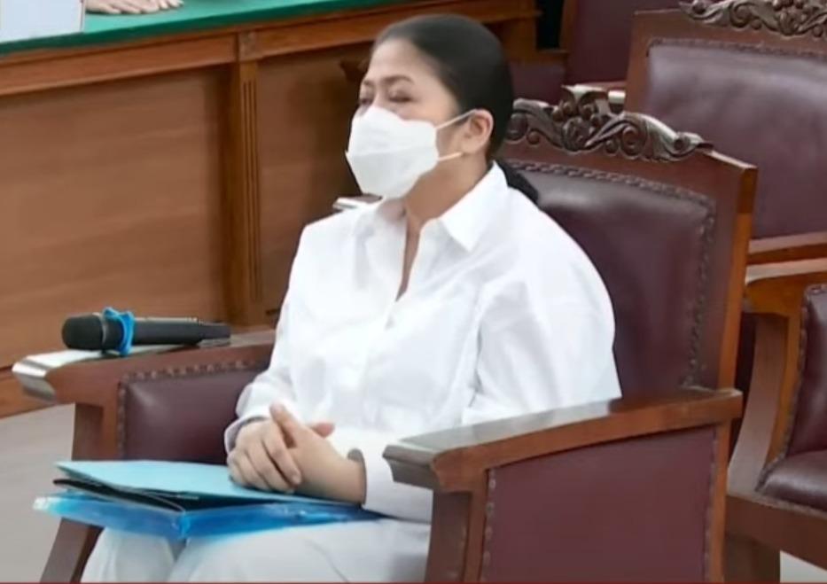 Putri Candarwathi Tetap Divonis 20 Tahun Penjara!