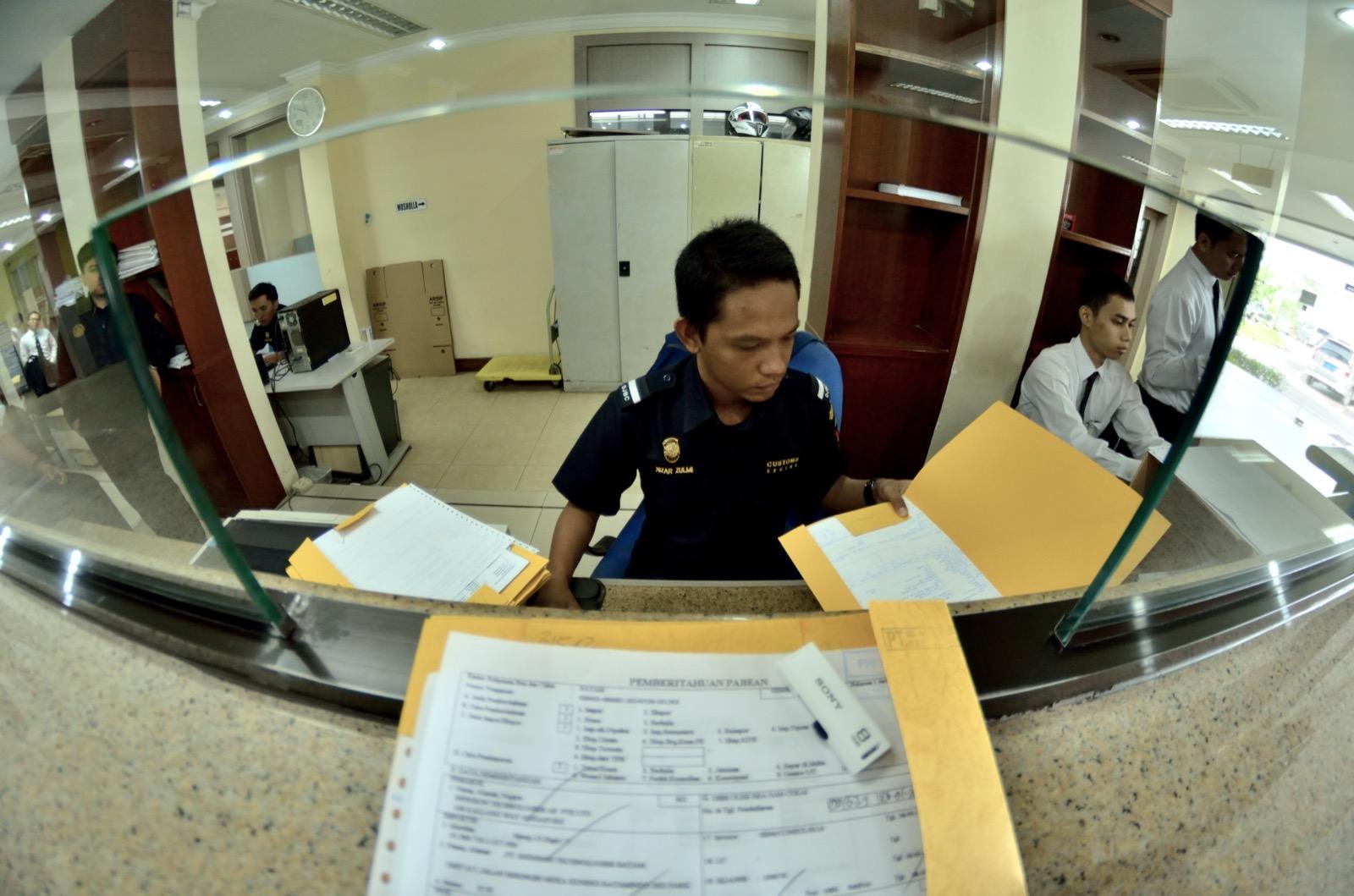 Jamin Kelancaran Pemasukan dan Pengeluaraan Kendaraan Bermotor di Kawasan Bebas, Bea Cukai Berlakukan Aturan Baru