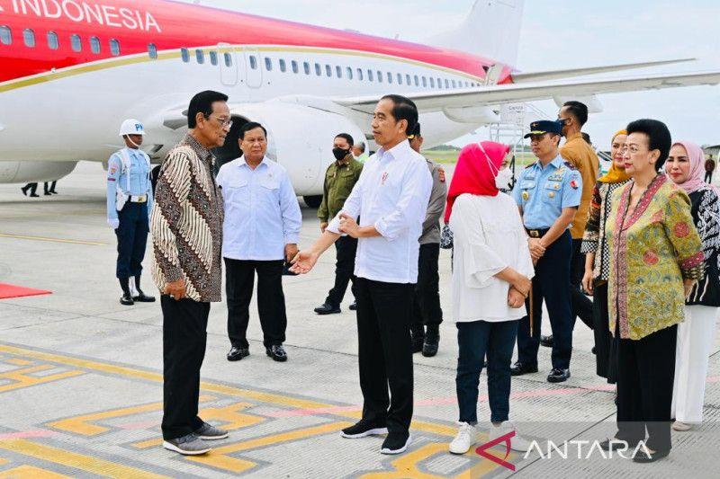 Jokowi Bertolak ke Yogyakarta untuk Tinjau Kegiatan Panen Raya dan Resmikan Tambak Udang