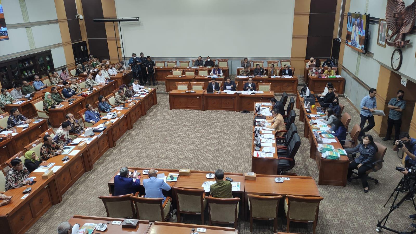 Soal Data Mahfud dan Sri Mulyani, Tobas Ngotot Tetap Ada Perbedaan
