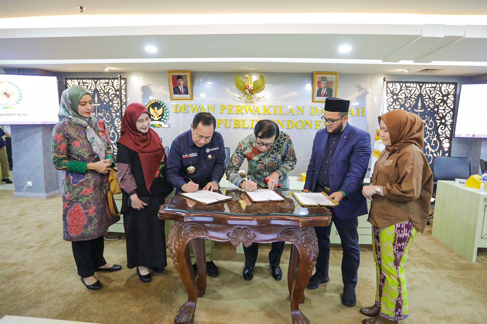 PPUU DPD RI Rapat Kerja Dengan Menteri Hukum dan HAM RI Bahas Prolegnas 2023 RUU Inisiatif DPD RI