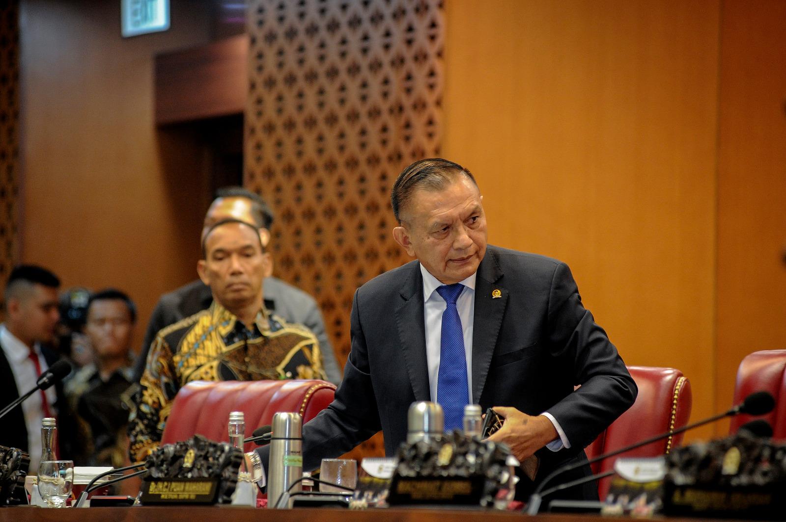 DPR Tetapkan 7 Anggota Badan Supervisi BI 2023-2028
