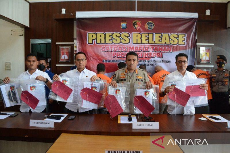Polda Kepri Bongkar Mafia Tanah di Bintan, 19 Orang Jadi Tersangka