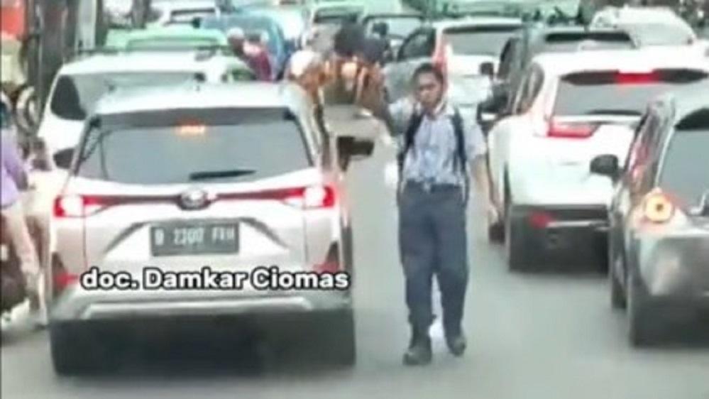 Nenek Sri Bangga Alfin Viral Karena Berbuat Baik Bukan Nakal