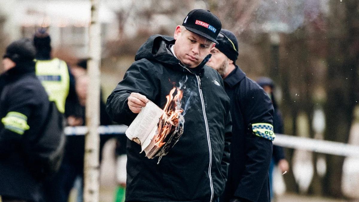 Komisi I DPR Sebut Pembakar Al-Qur'an di Swedia Provokatif dan Tebarkan Kebencian