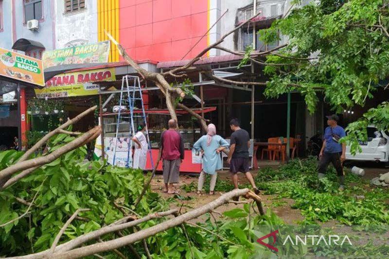 Cuaca Ekstrem di Banda Aceh, 102 Rumah Rusak Diterpa Angin Kencang