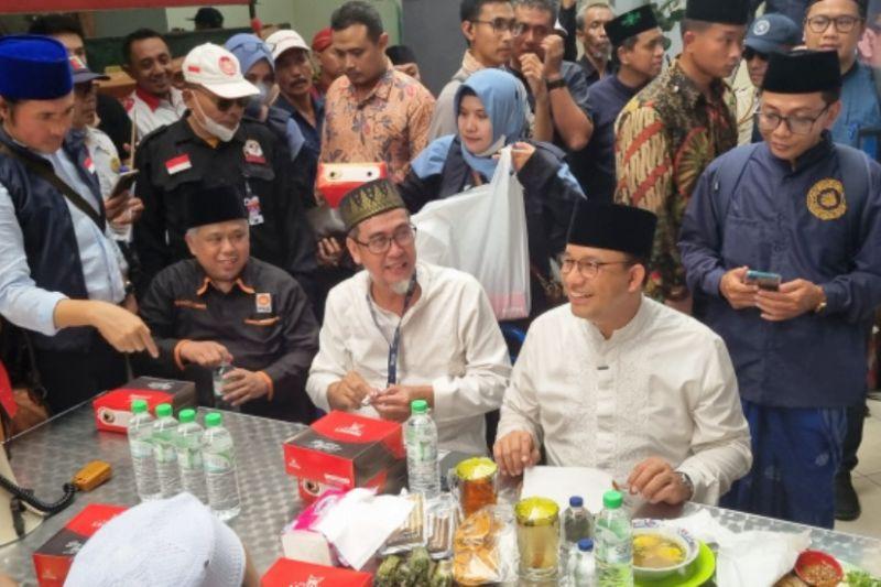 Relawan Bangun 81 Ribu Posko di Desa: Untuk Cegah Kecurangan Sekaligus Mendekatkan Anies Pada Masyarakat