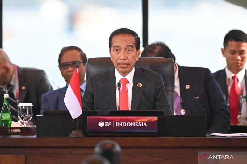 Jokowi Dikabarkan Lantik Rektor Moestopo jadi Wakil Menteri Desa