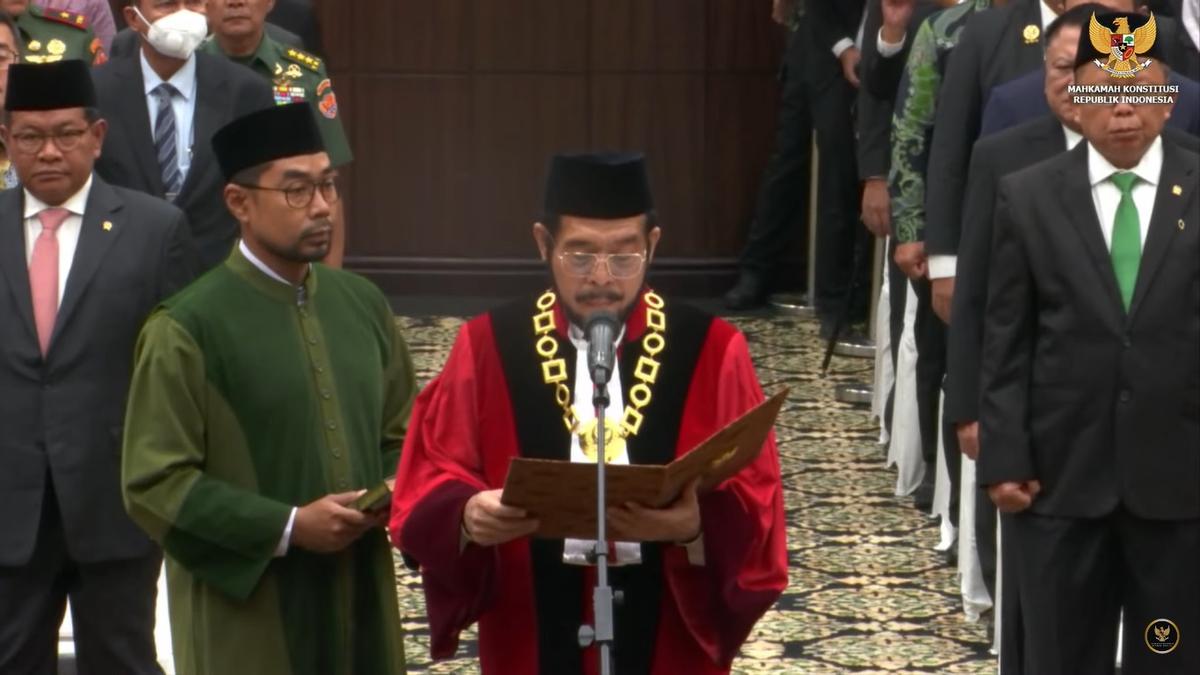 Adik Ipar Jokowi Dilantik Jadi Ketua MK Lagi Usai Menang 3 Putaran Voting