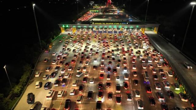Arus Lalu Lintas Mulai Normal, Jasa Marga Akhiri Kebijakan One Way Lebih Cepat