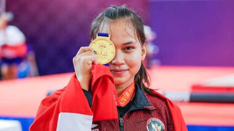 Atlet Angkat Besi Wanita Sumbang Medali Emas di SEA Games 2023 Kamboja