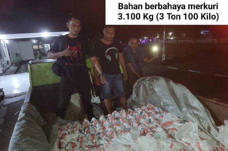 Polisi Ungkap Kasus Penyelundupan 3,1 Ton Mercuri di Maluku