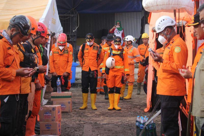 Tim SAR Gabungan Kembali Cari 11 Korban Longsor Akibat Gempa di Cianjur