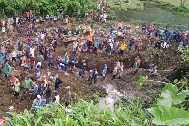 Satu Orang Tertimbun Longsor, BPBD Malang Lakukan Pencarian