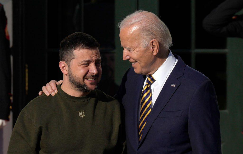 Biden Semringah Sambut Kedatangan Zelenskyy di Washington