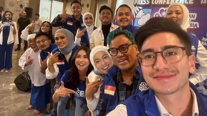 Marak Selebriti Nyaleg, Panggung Politik seperti Tempat Transit?