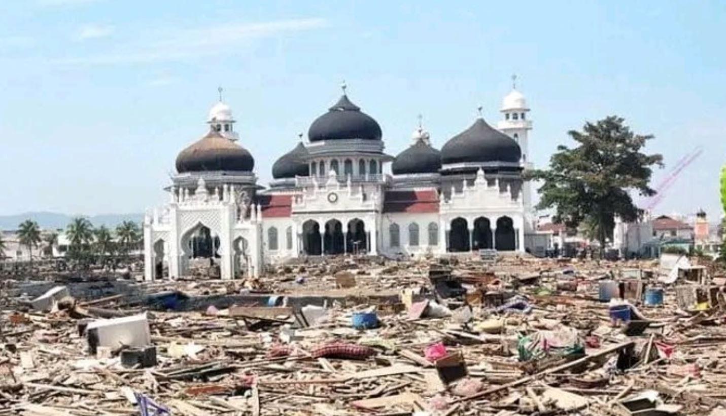 Hari Ini Tepat 18 Tahun Tragedi Tsunami Aceh