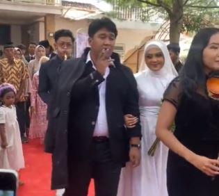 Sambil Merokok di Pelaminan, Ini Konsep Pernikahan ala 'Pablo Es Kopyor' Berikan Mahar Mobil dan Uang Rp100 Juta