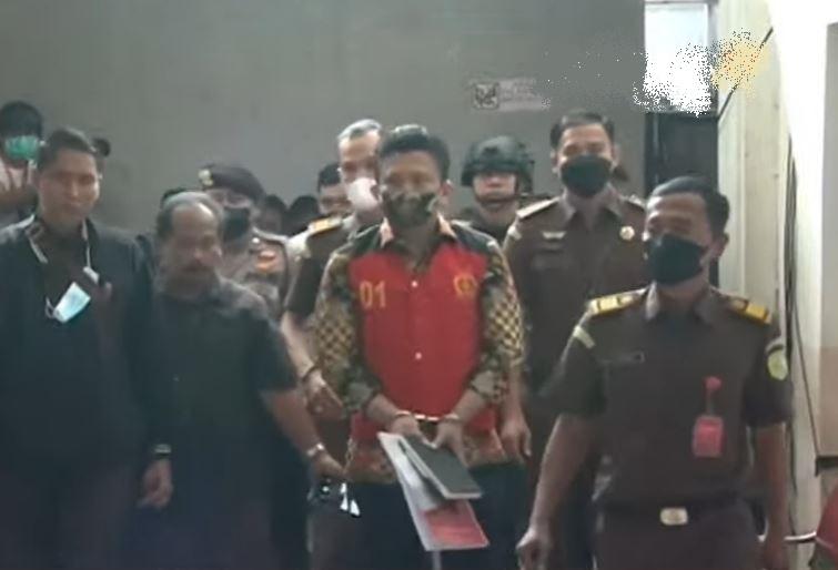 Eksepsi Sambo: Brigadir J Buka Paksa Baju Putri dan Ancam Bunuh Semua Keluarga