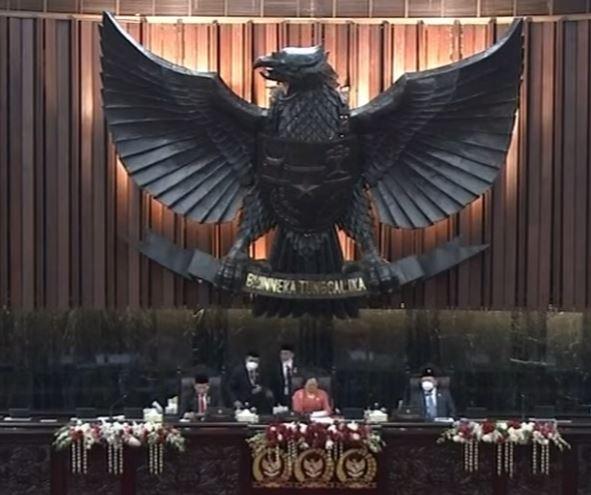 Bamsoet ‘Hanya’ Sambut dan Sebut Nama-nama Ketum Parpol Besar, Partai Gurem Tidak Diundang Sidang Tahunan Parlemen?