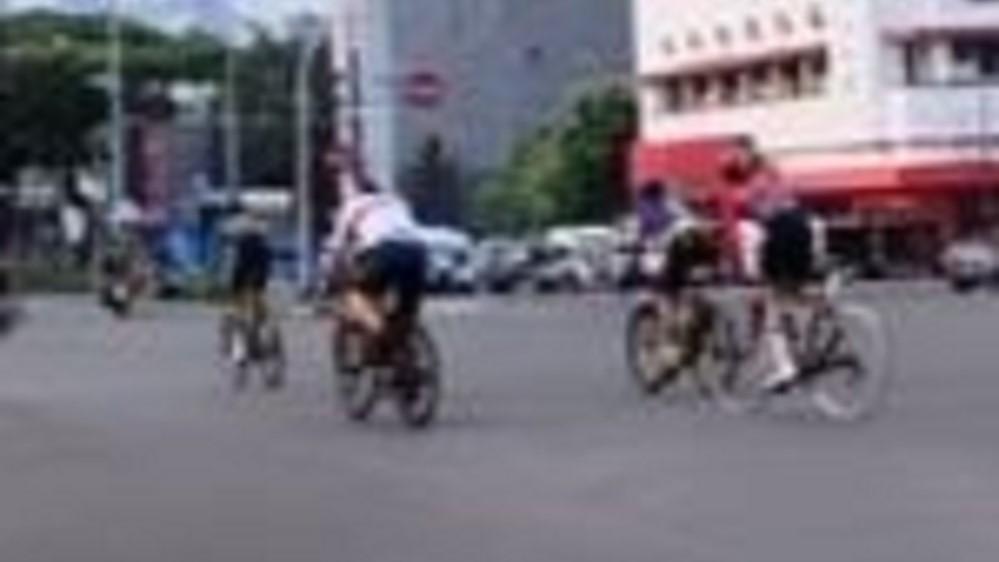 Penabrak Pesepeda di Harmoni Ternyata Driver Taksi Online