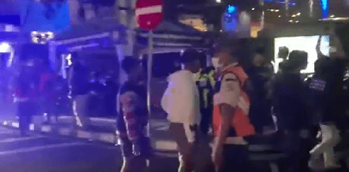 Polisi dan Satpol PP Bubarkan Kerumunan Citayam Fashion Week