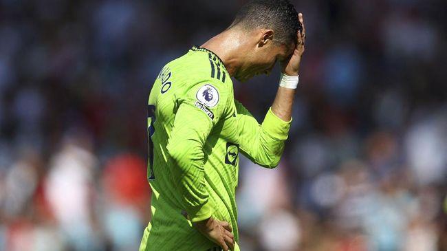 Ronaldo Lagi Ngambek, Netizen Minta Tiru Sikap Messi dan Neymar