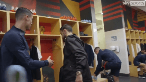 Viral! Fernandes Ogah-ogahan Jabat Tangan Cristiano Ronaldo Usai Wawancara Kontroversi