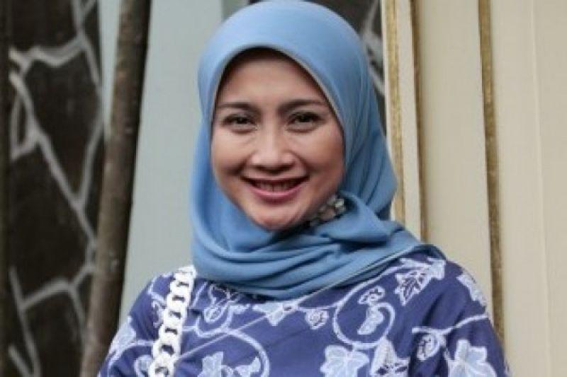 Desy Ratnasari Sebut Pentingnya Komunitas Pengerajin untuk Hidupkan Ekonomi Produk Kreatif