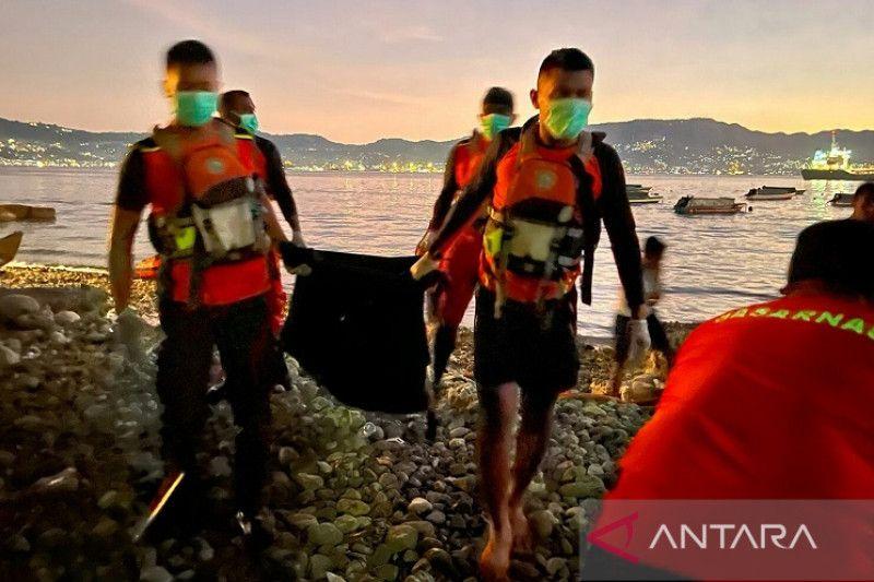 Bocah 6 Tahun yang Terseret Sungai di Kota Ambon Sejak 4 Hari Lalu Ditemukan Terapung di Laut