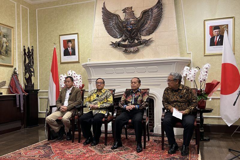 Menpora Turut Senang Akbar Tandjung Dapat Bintang Tanda Jasa Tertinggi dari Kaisar Jepang